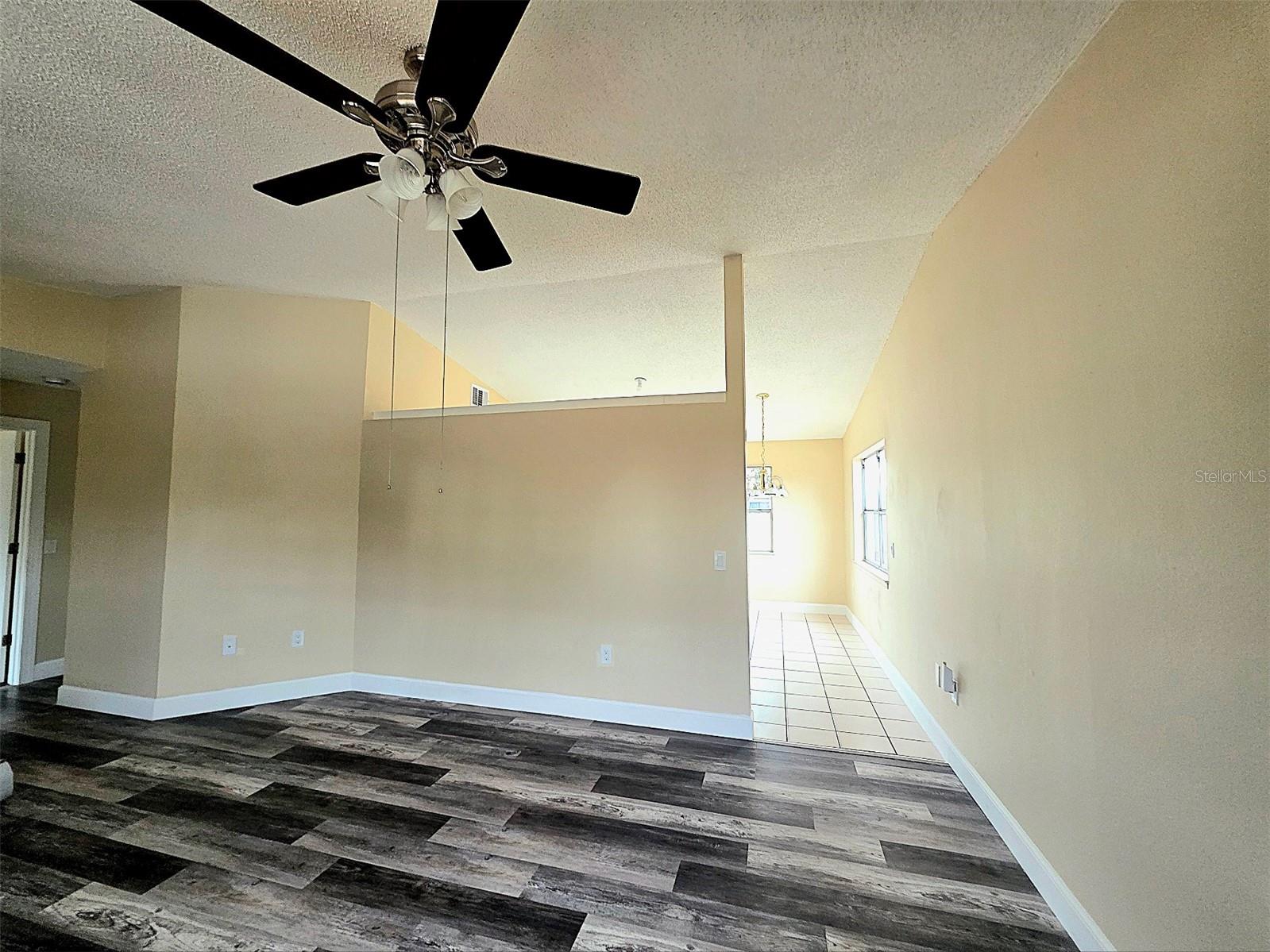 12091 Crossgate Ave Property Photo 5