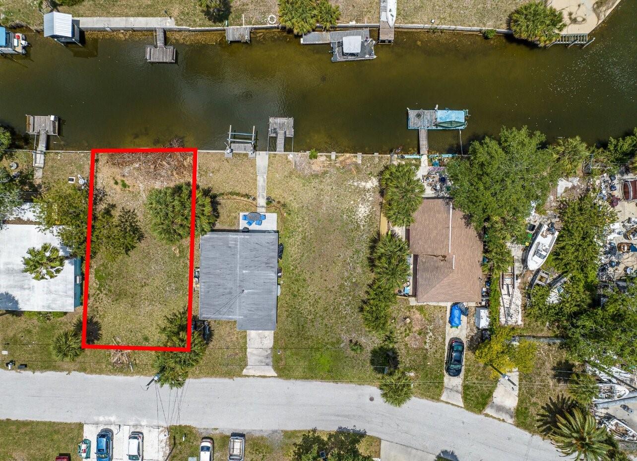 6837 Sanderling Ln Property Photo 2