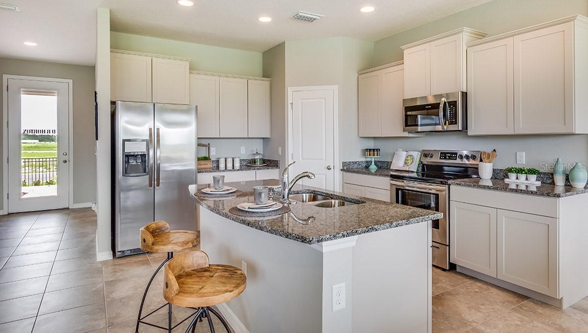 9455 Bella Mar Trl Property Photo 3