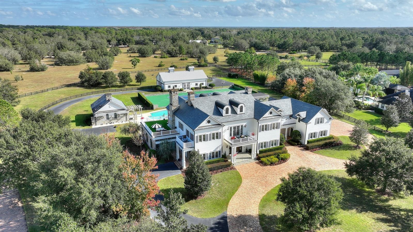 3018 KINGFISHER PT