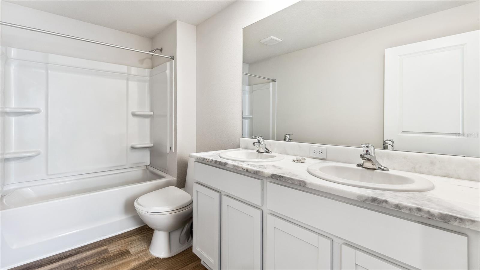 8840 Clear View St Property Photo 14