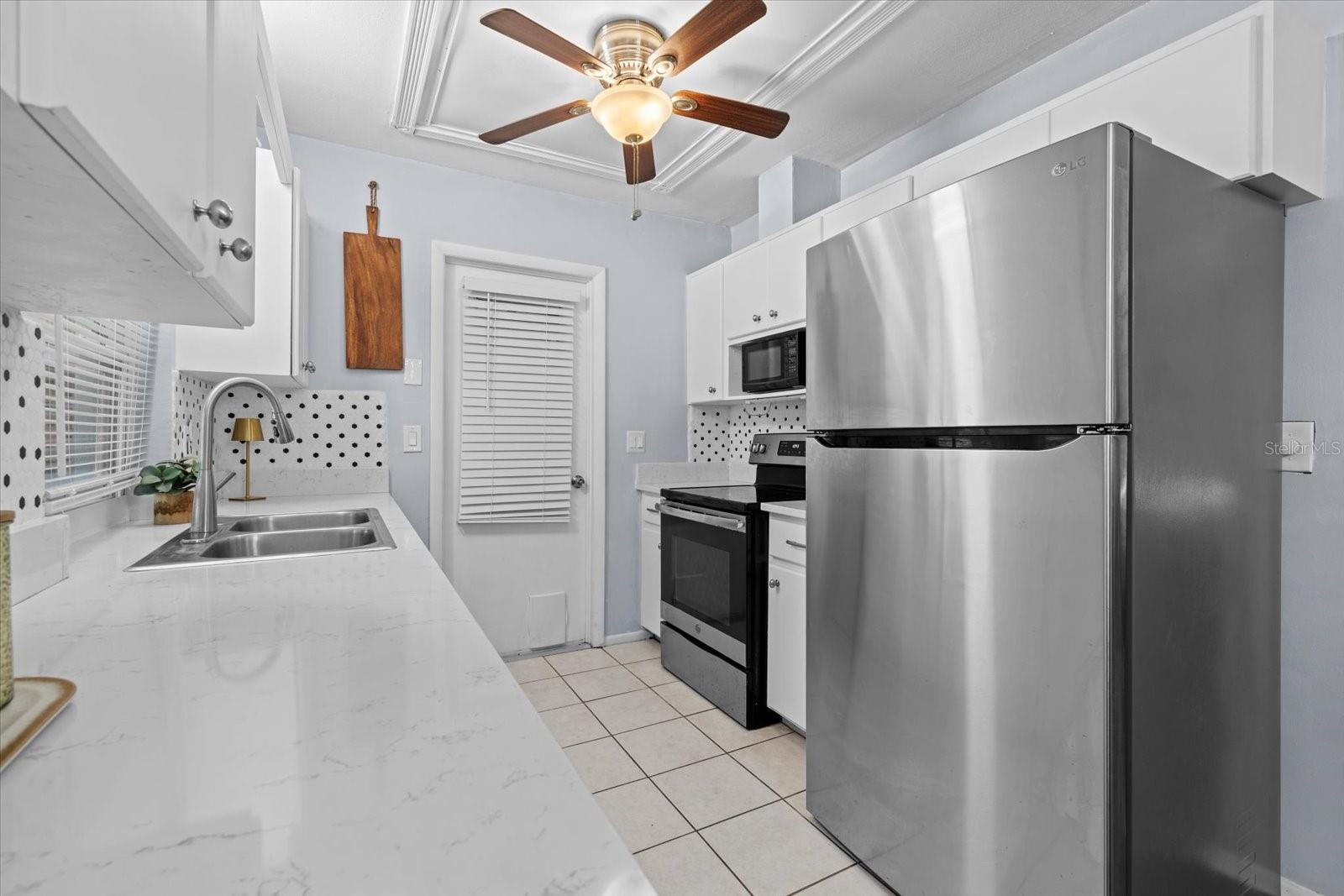 4305 Chinaberry Cir Property Photo 12
