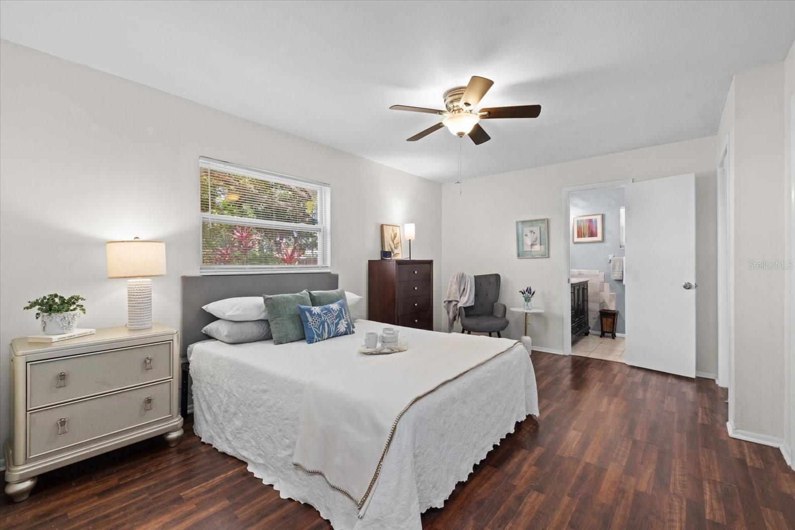 4305 Chinaberry Cir Property Photo 17