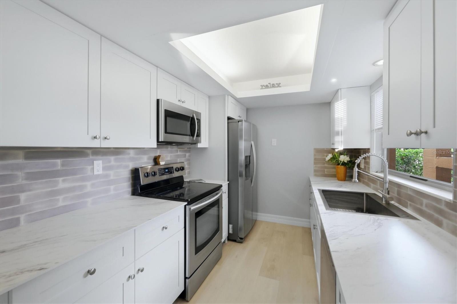 2223 Beneva Ter #2222 Property Photo 14