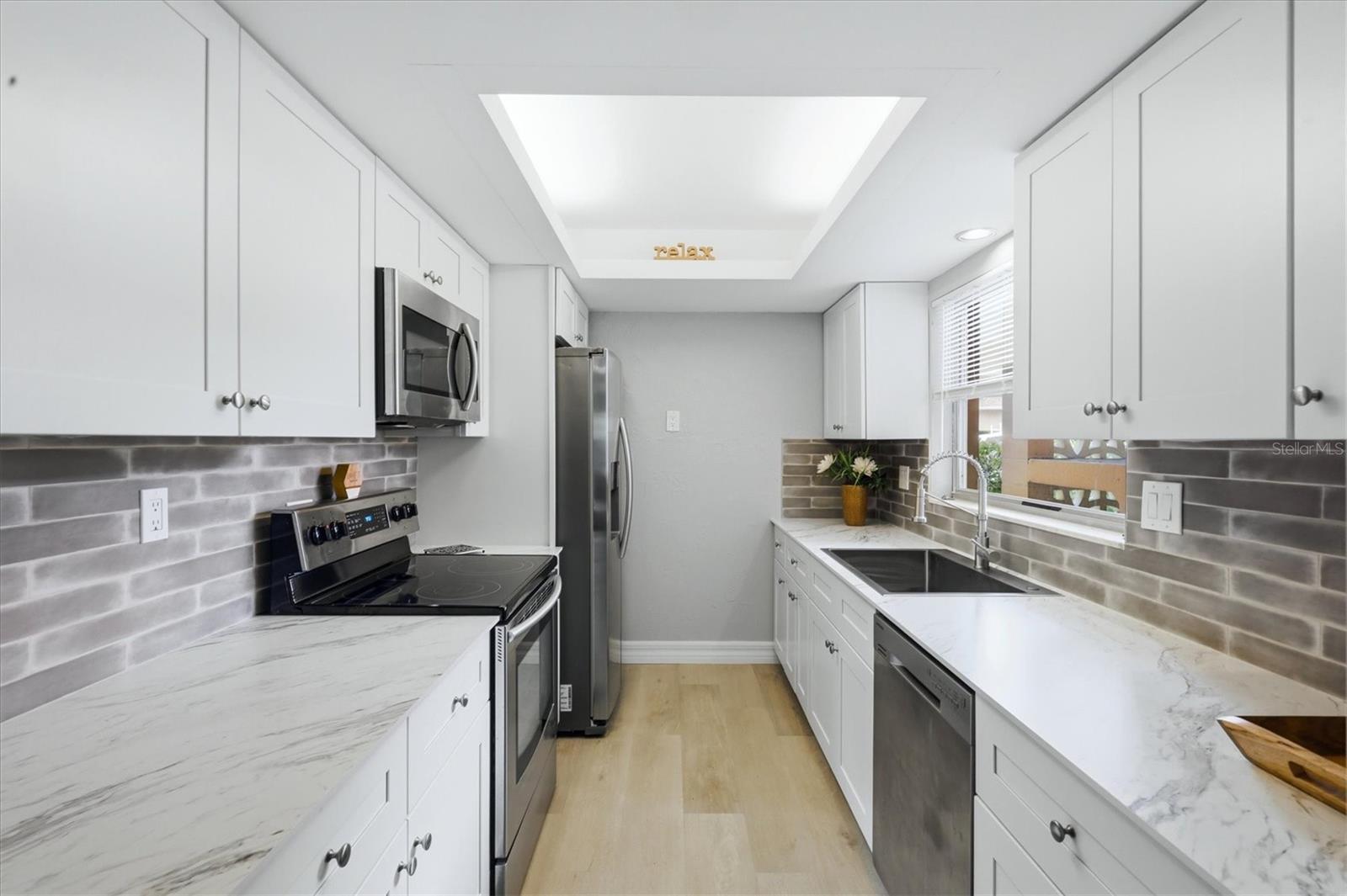 2223 Beneva Ter #2222 Property Photo 15