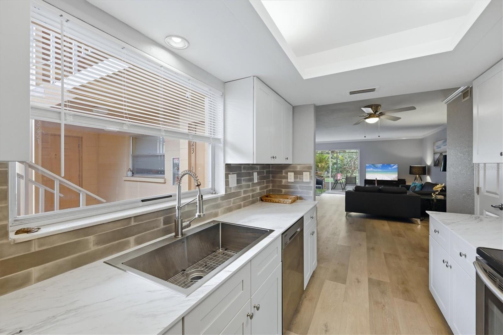 2223 Beneva Ter #2222 Property Photo 16