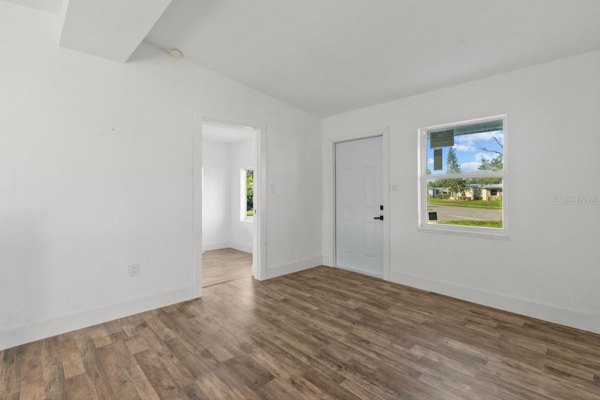 2360 Ednor St Property Photo 2
