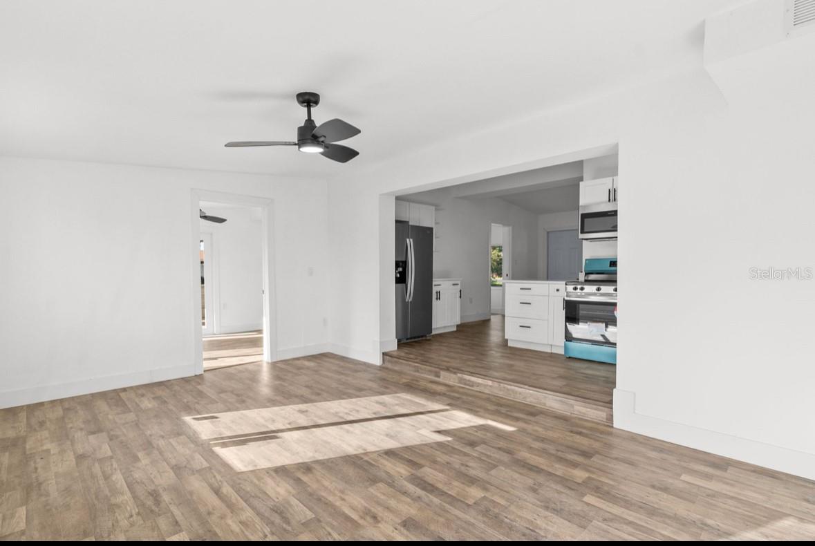 2360 Ednor St Property Photo 10