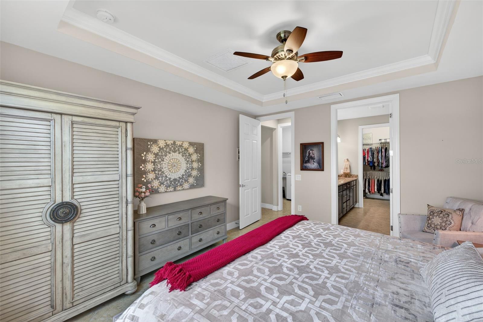 5979 Prosperity Ln Property Photo 15