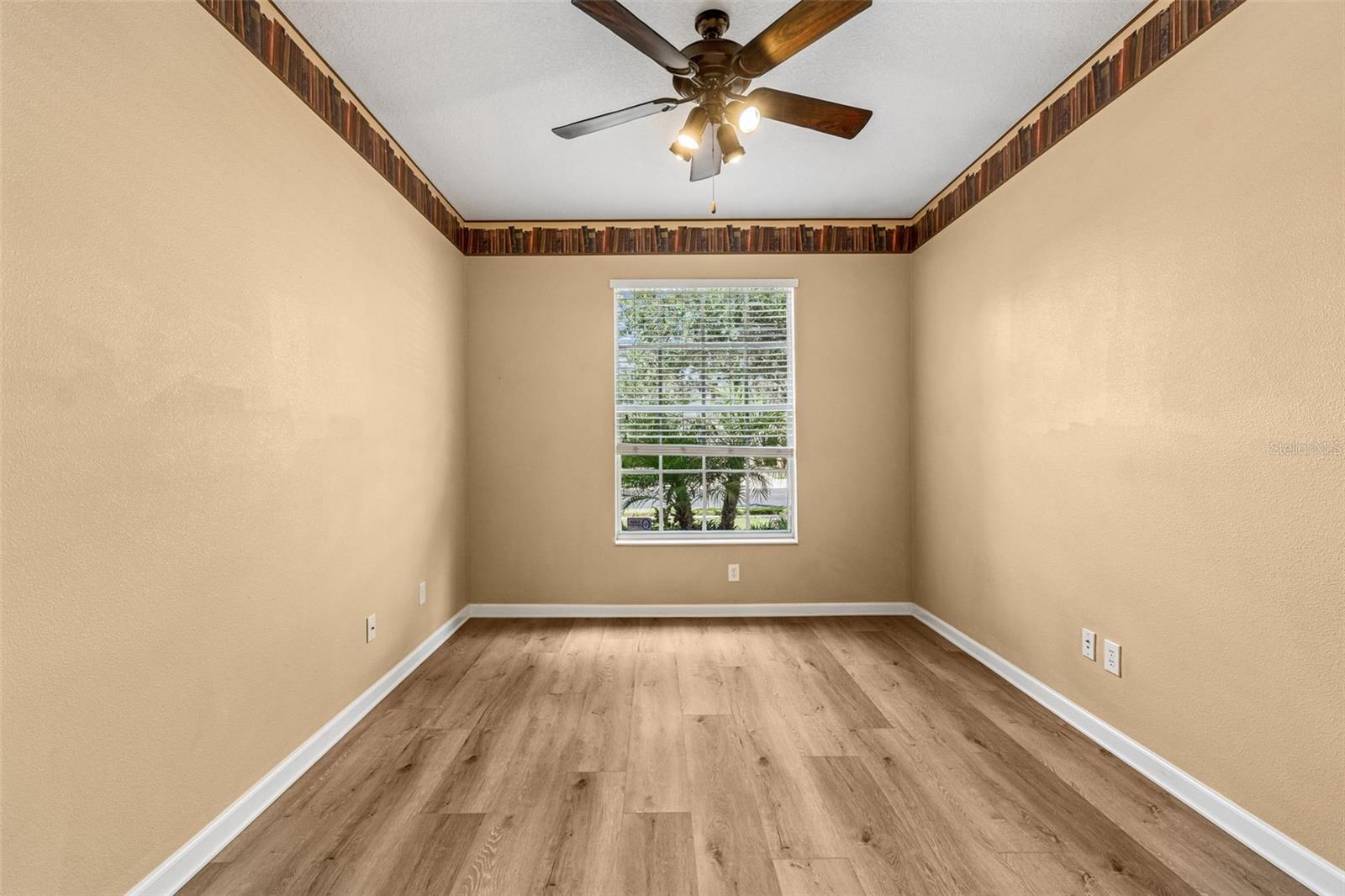 10448 48th Ct E Property Photo 34