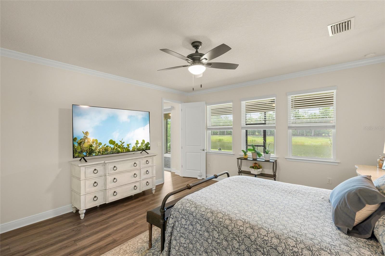 5773 Long Shore Loop Property Photo 15