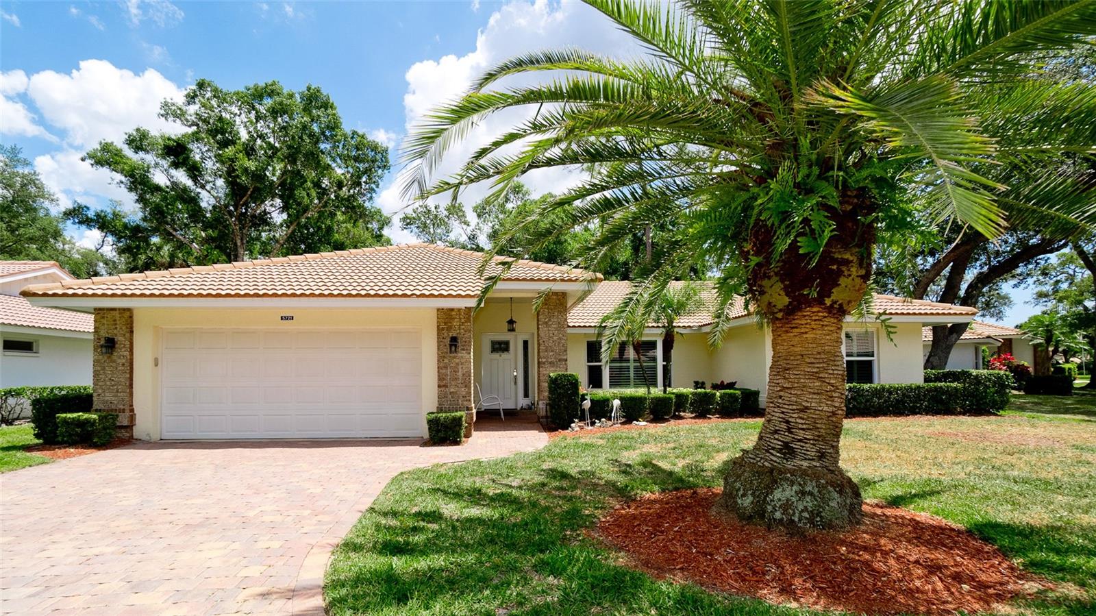 A4695402 Property Photo 1