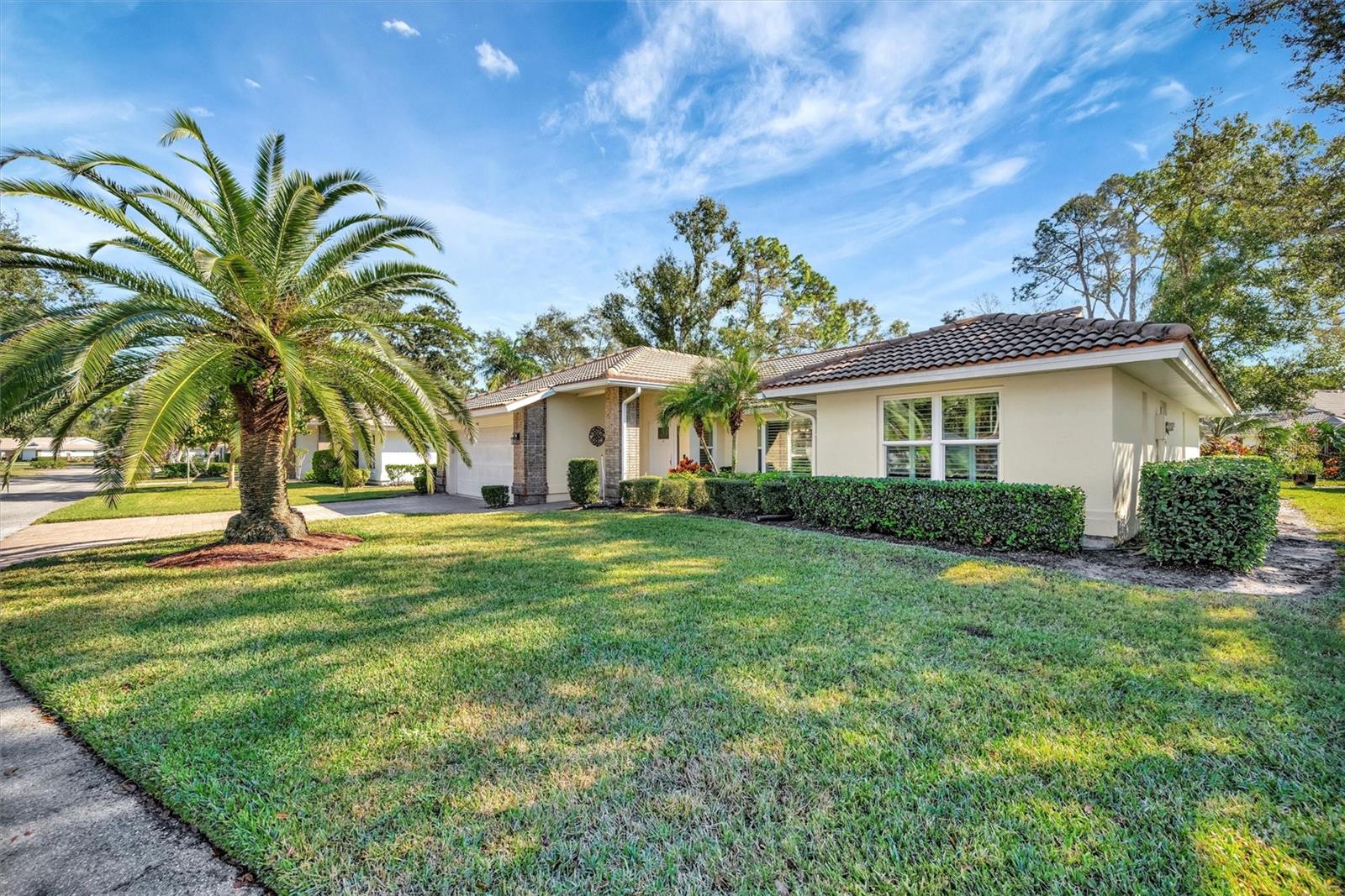 A4695402 Property Photo 2