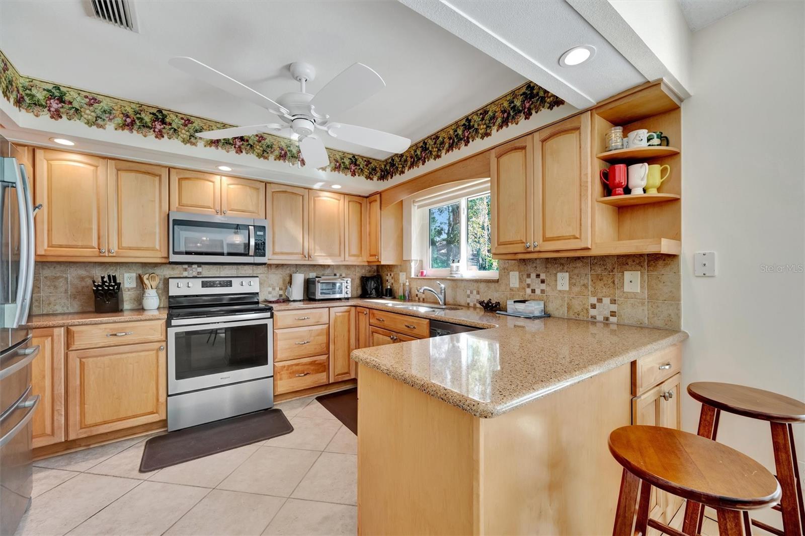A4695402 Property Photo 28