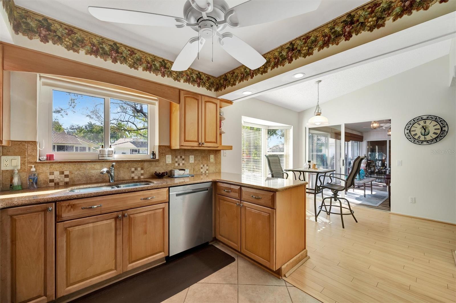 A4695402 Property Photo 30