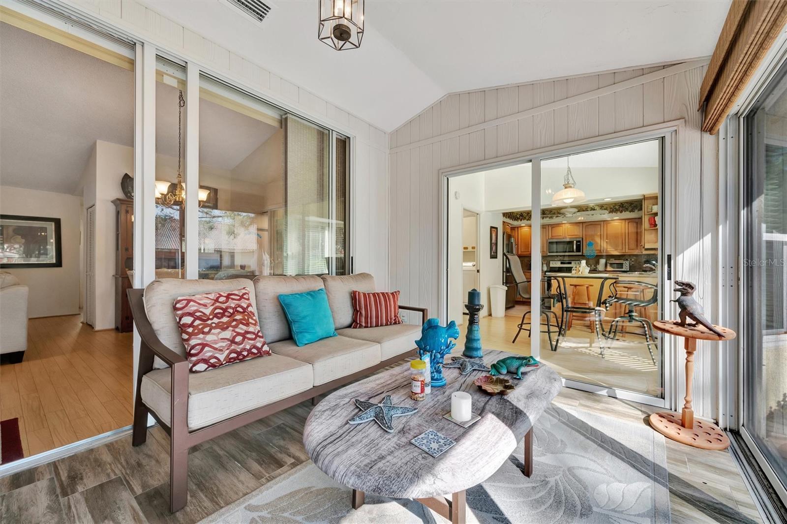 A4695402 Property Photo 43