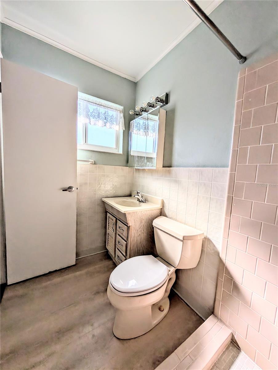 5922 Garden Ln #a31 Property Photo 14