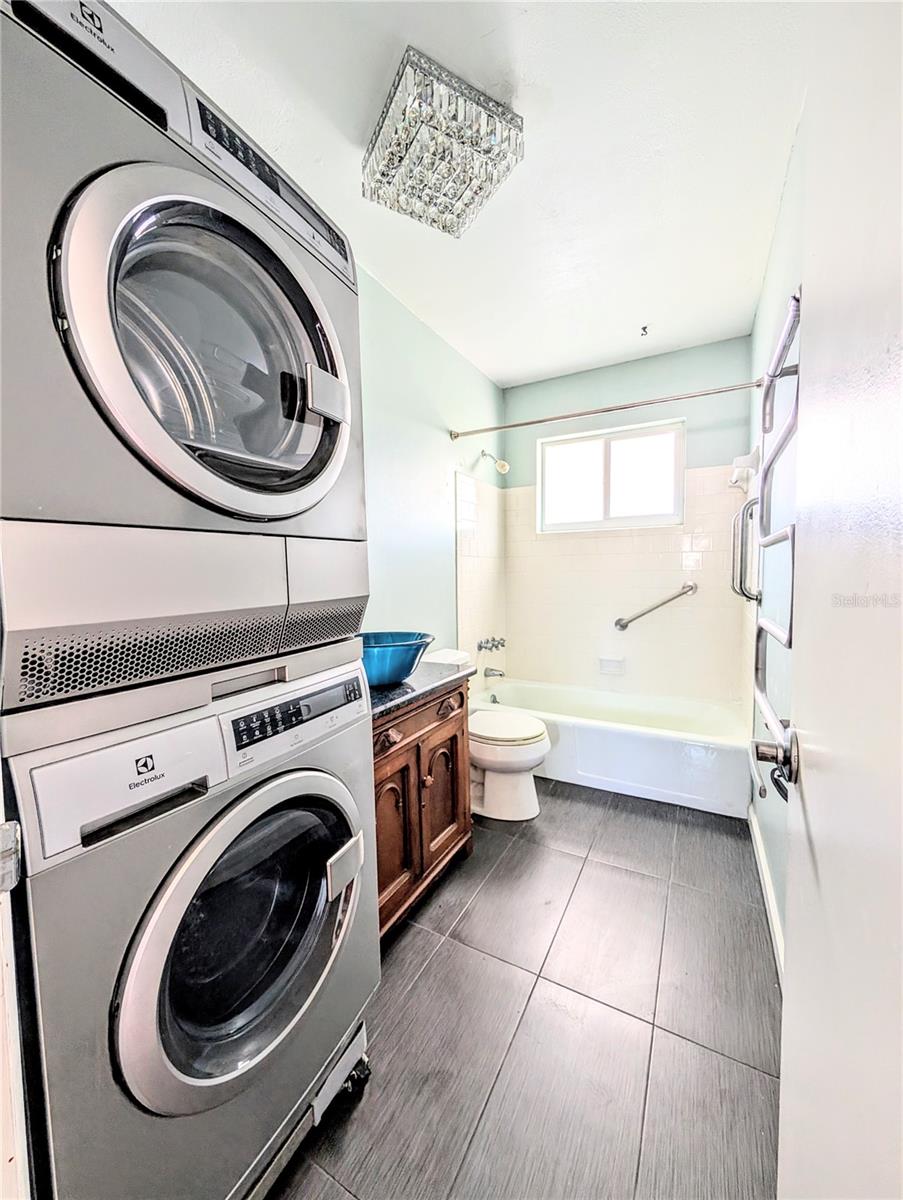 5922 Garden Ln #a31 Property Photo 15