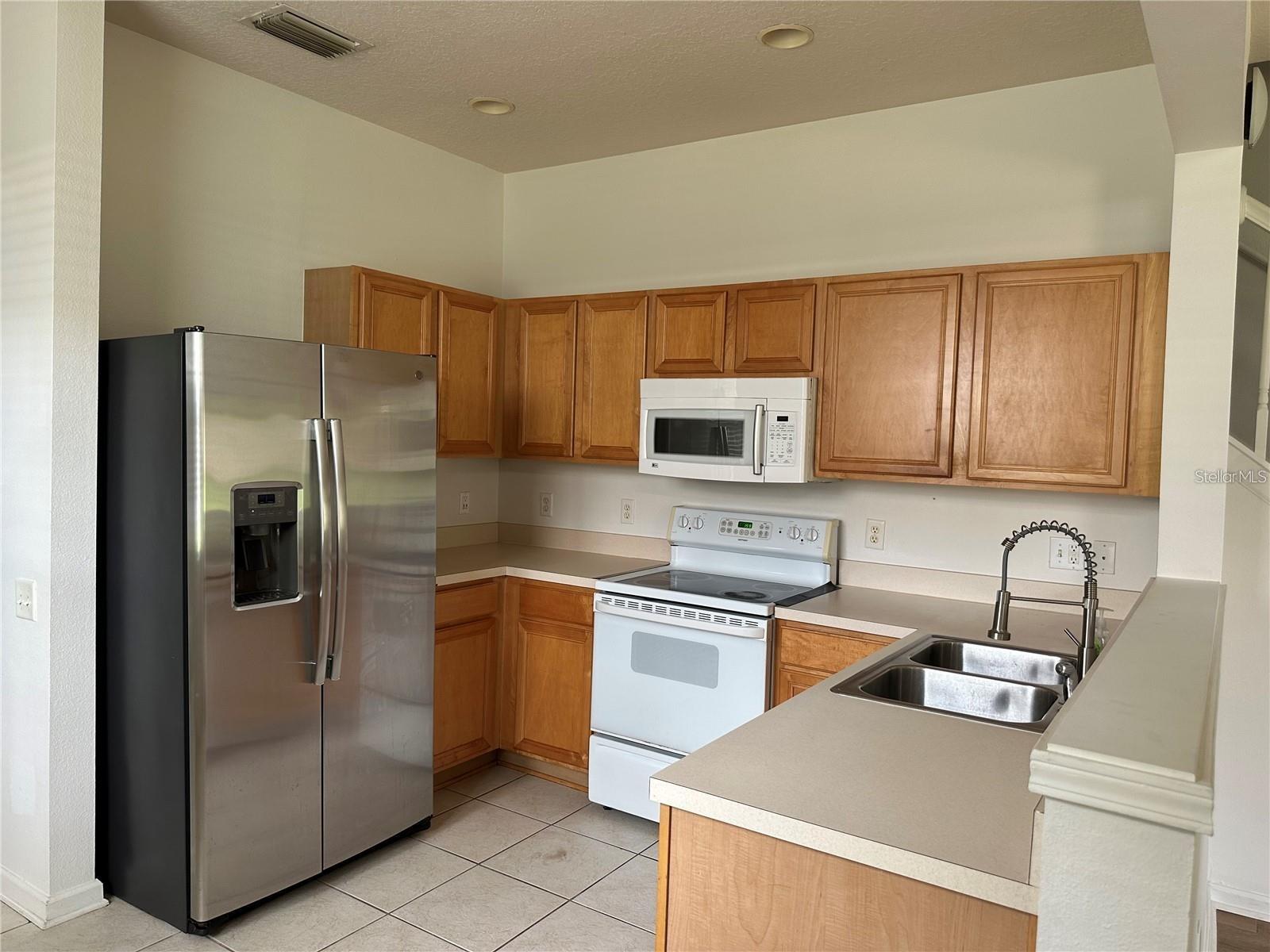 A4695447 Property Photo 5