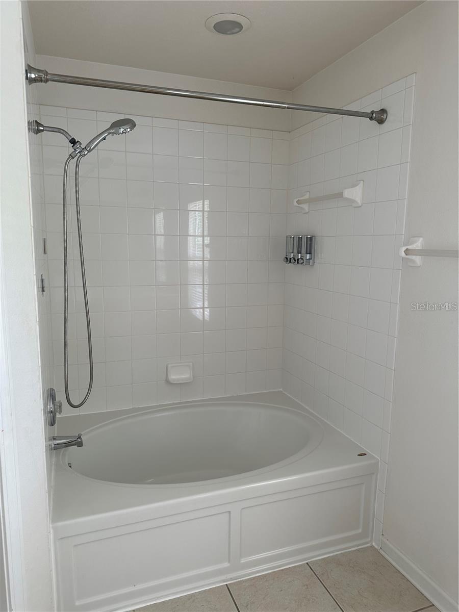 A4695447 Property Photo 16