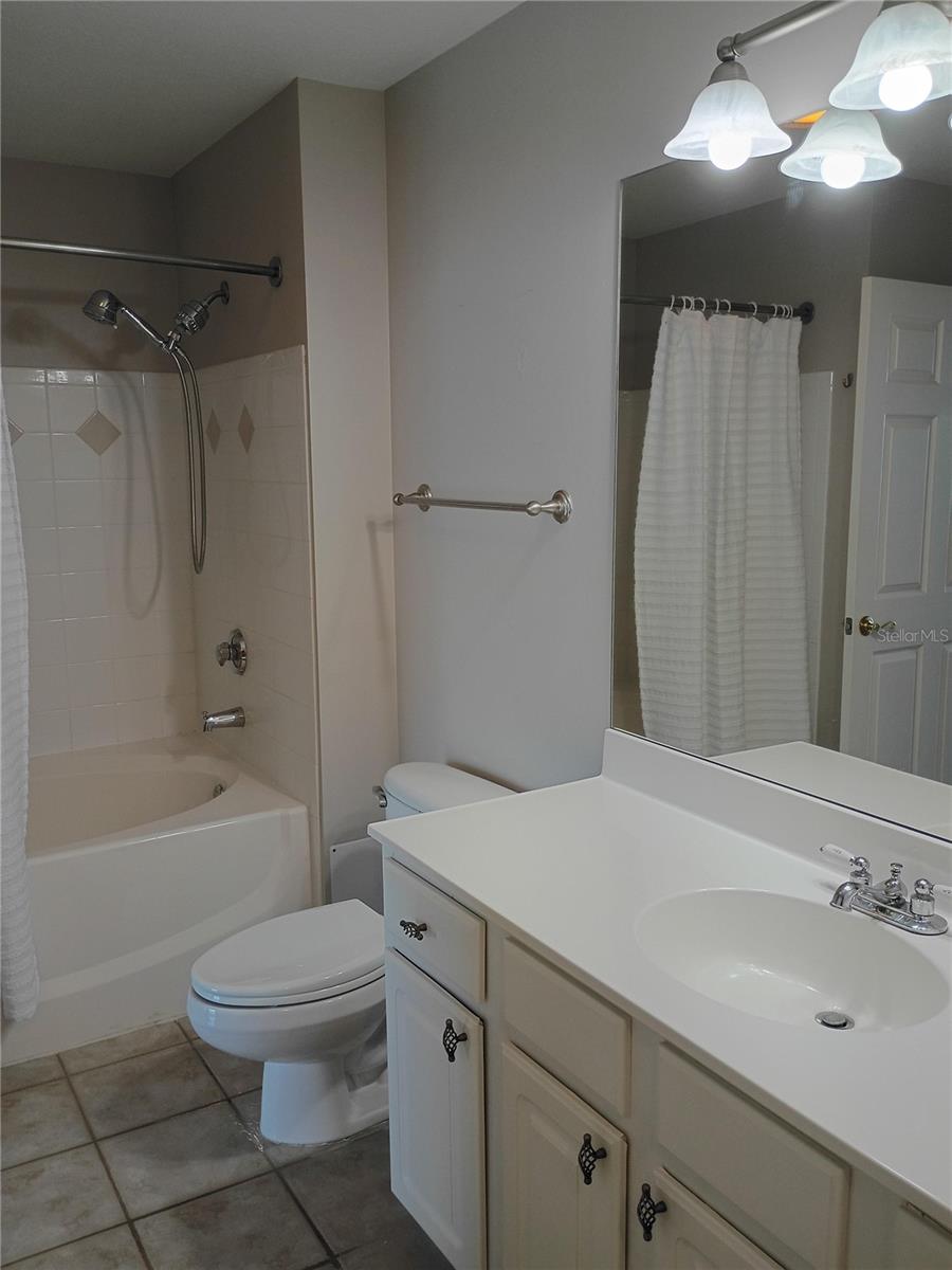 750 N Tamiami Trl #1007 Property Photo 10