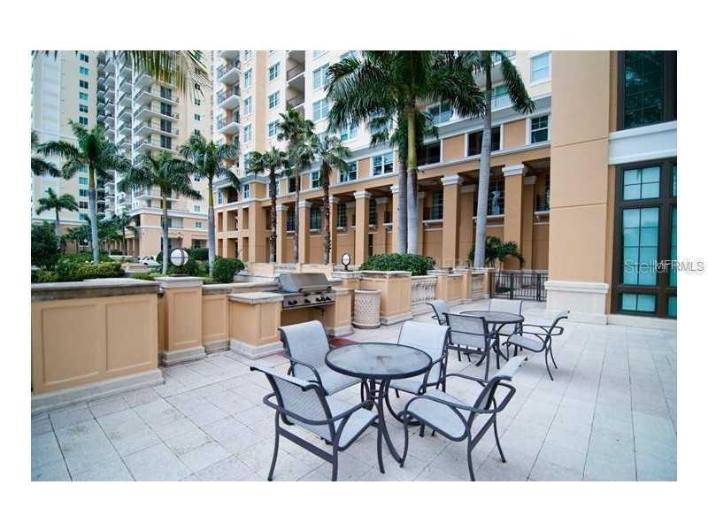 750 N Tamiami Trl #1007 Property Photo 20