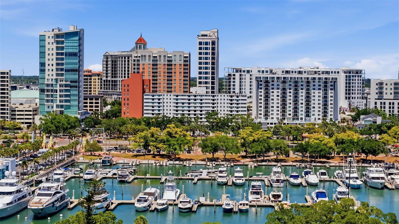 33 S GULFSTREAM AVE #404