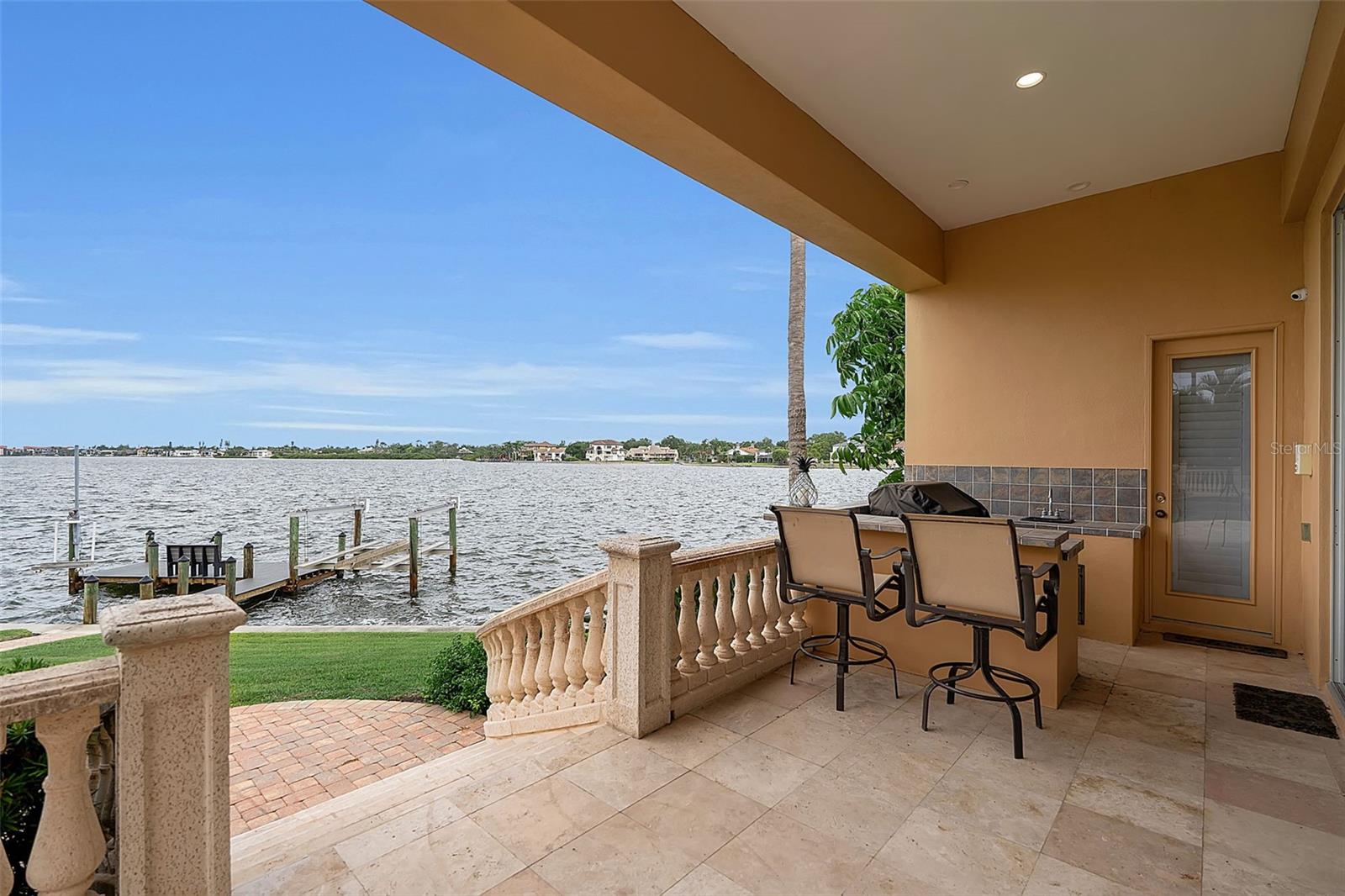 1541 Caribbean Dr Property Photo 23