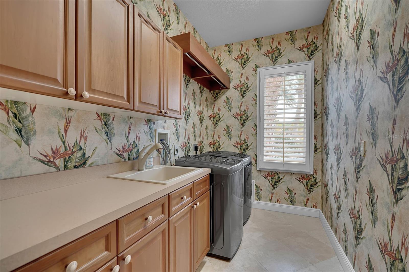 1541 Caribbean Dr Property Photo 69