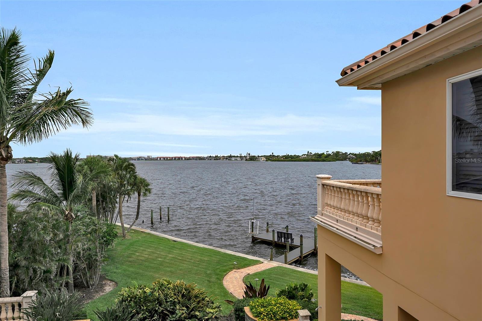 1541 Caribbean Dr Property Photo 88