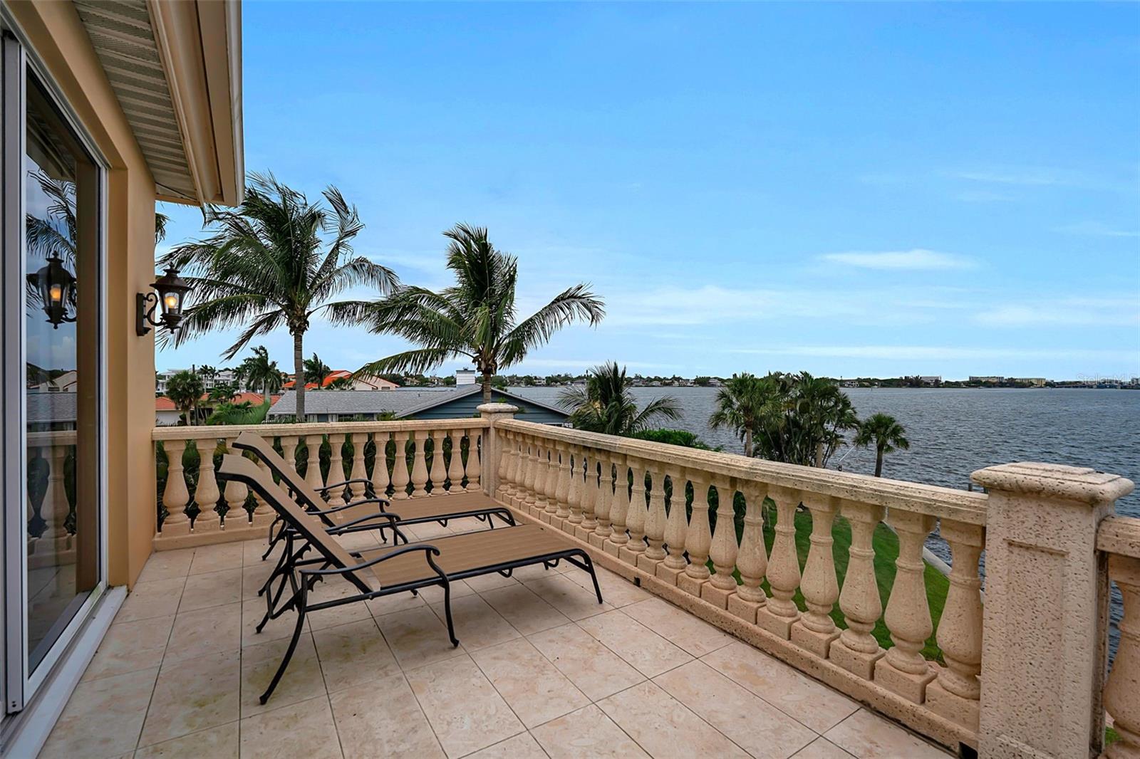 1541 Caribbean Dr Property Photo 93