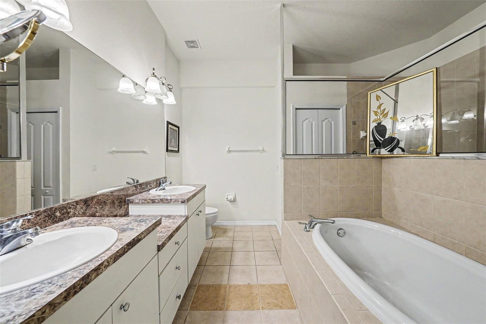7411 Wimpole Dr Property Photo 14