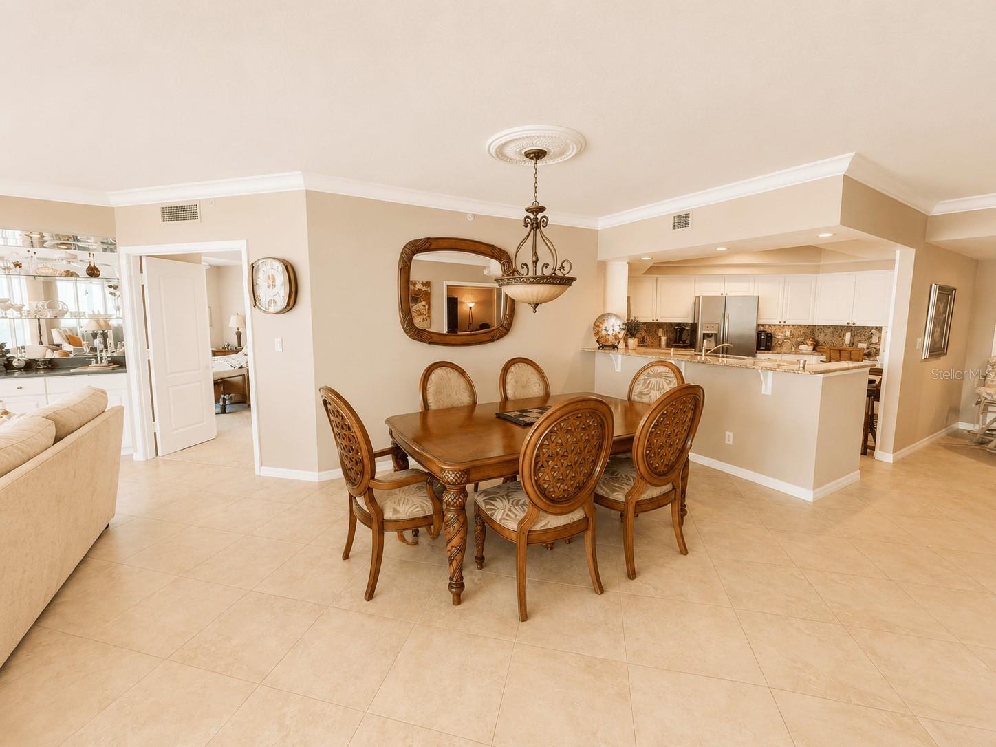 8600 S Ocean Dr #402 Property Photo 11