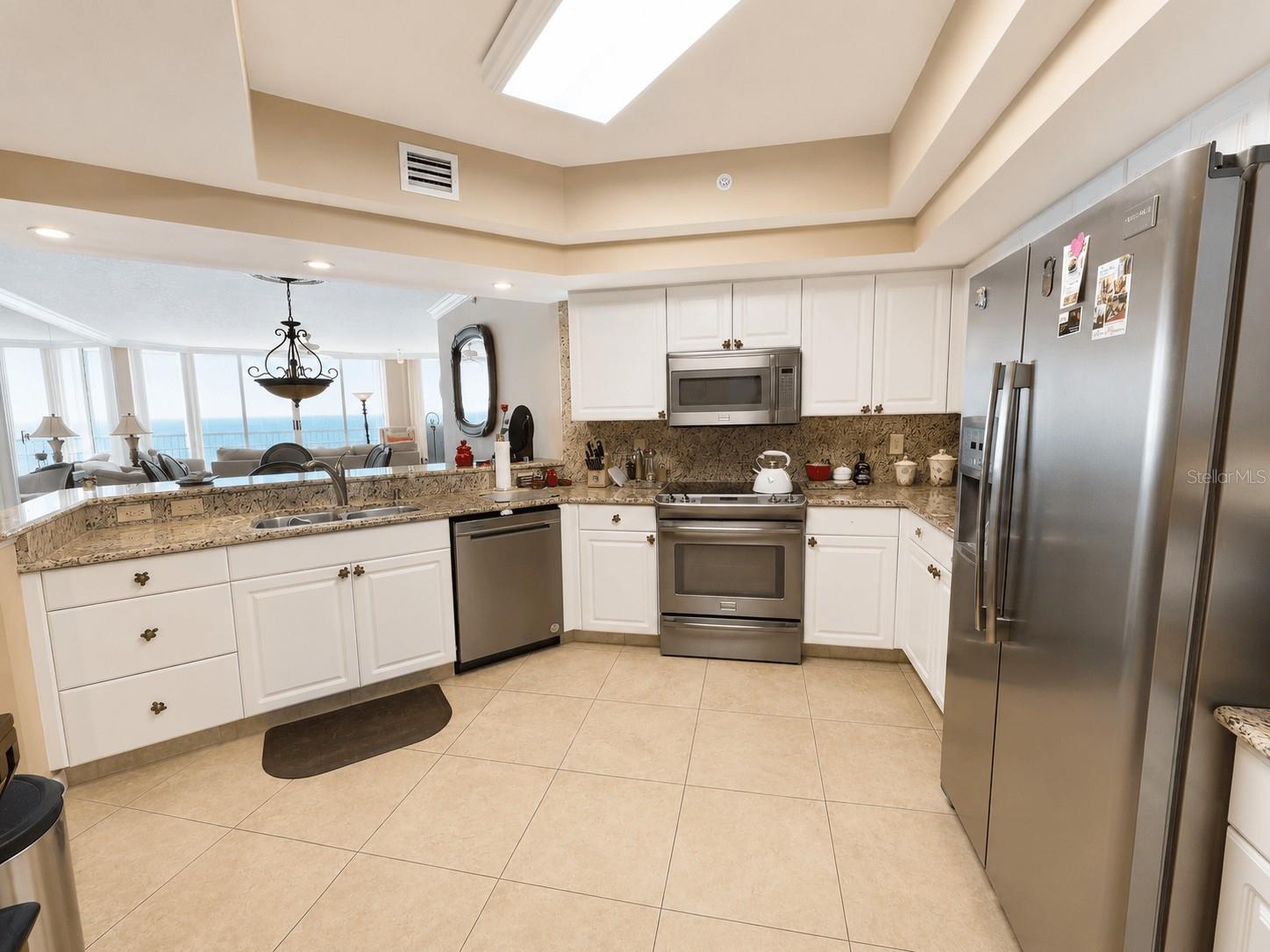 8600 S Ocean Dr #402 Property Photo 15