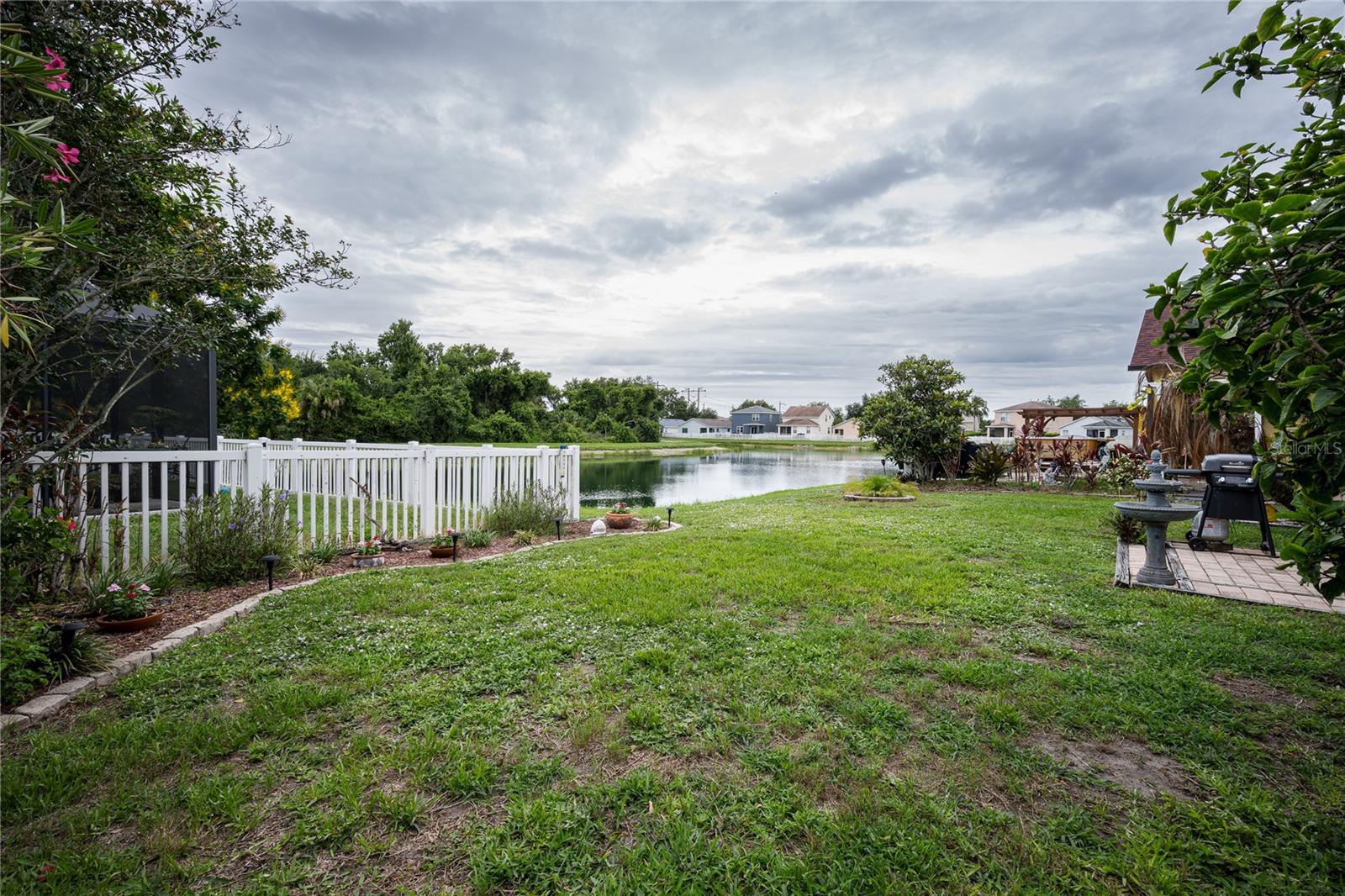 3628 101st Ave E Property Photo 5