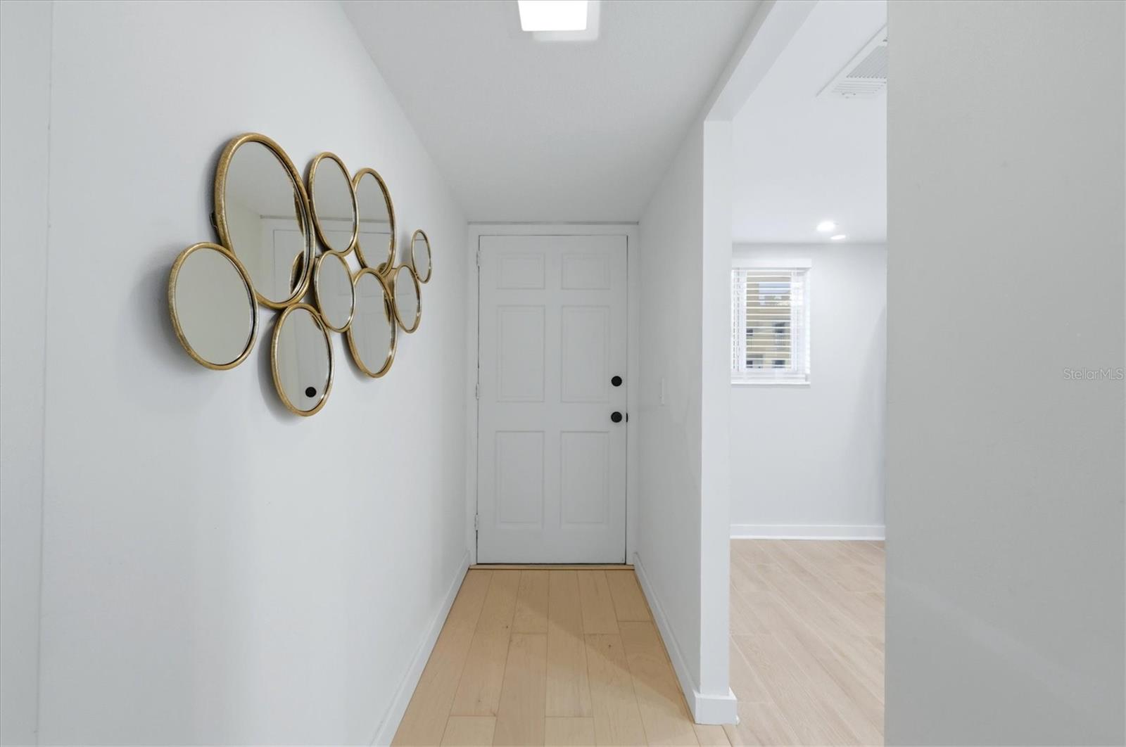 995 Laguna Dr #103 Property Photo 12