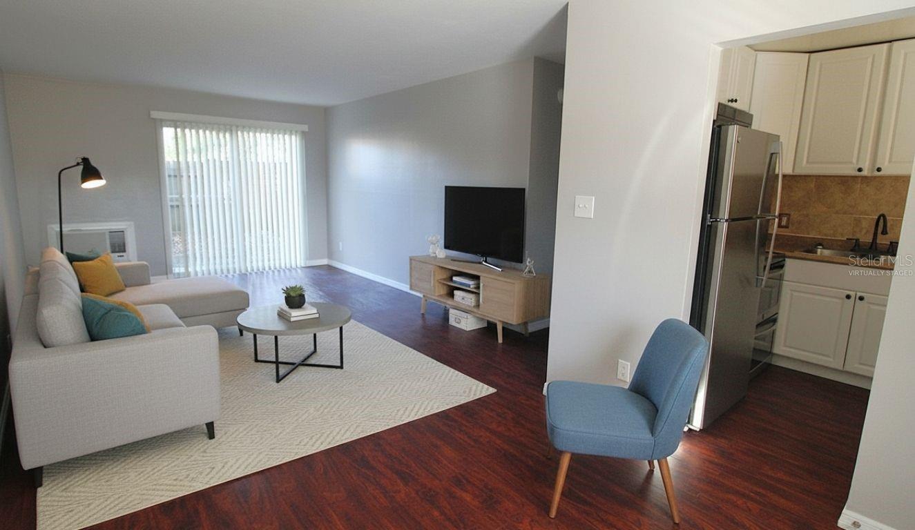 3001 Bee Ridge Rd #112 Property Photo 5