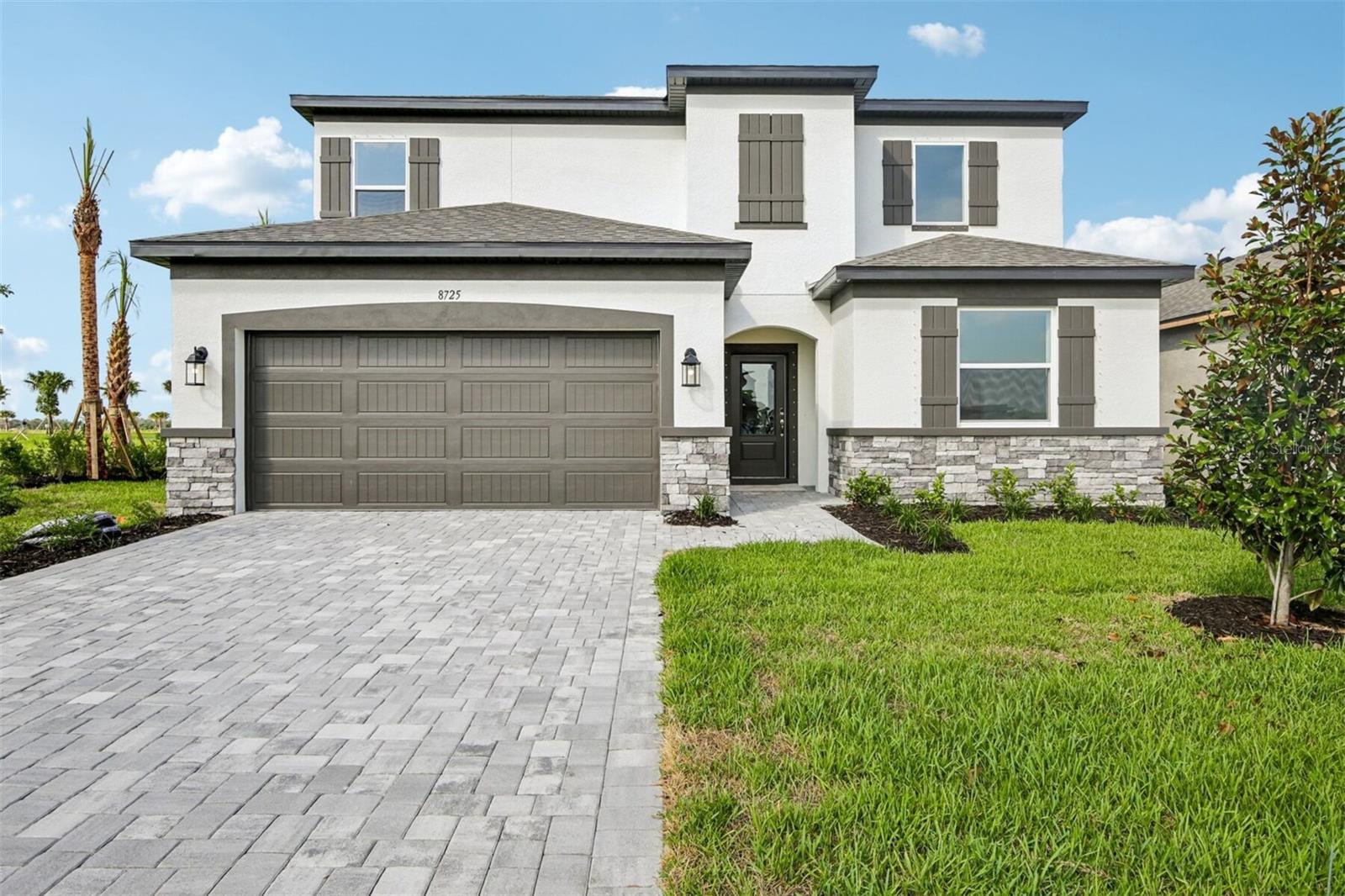 8725 CANARD CV Property Photo 1