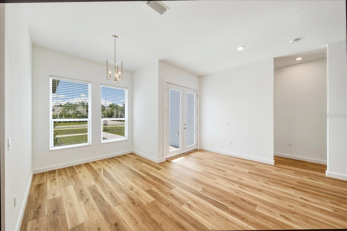 1215 Rio De Janeiro Ave Property Photo 11