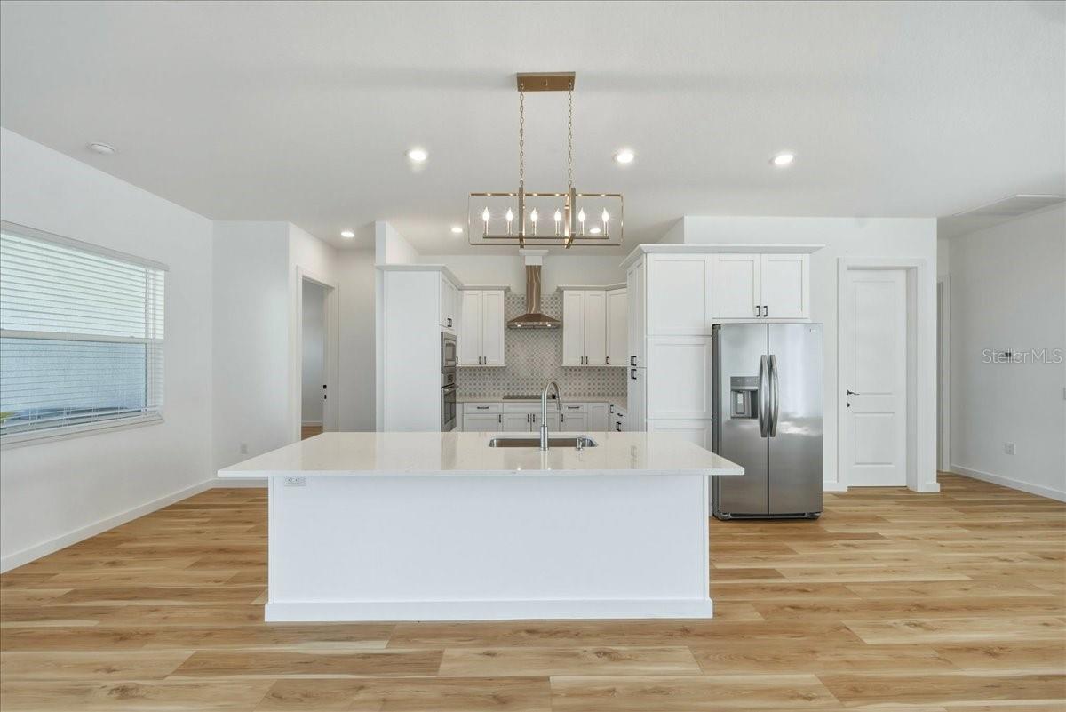 1215 Rio De Janeiro Ave Property Photo 17