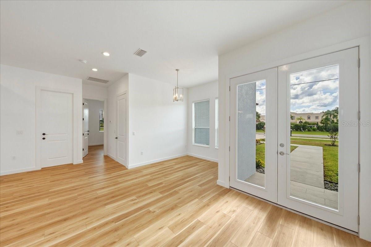 1215 Rio De Janeiro Ave Property Photo 38