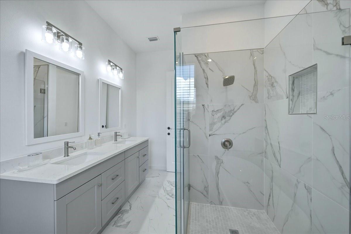 1215 Rio De Janeiro Ave Property Photo 40