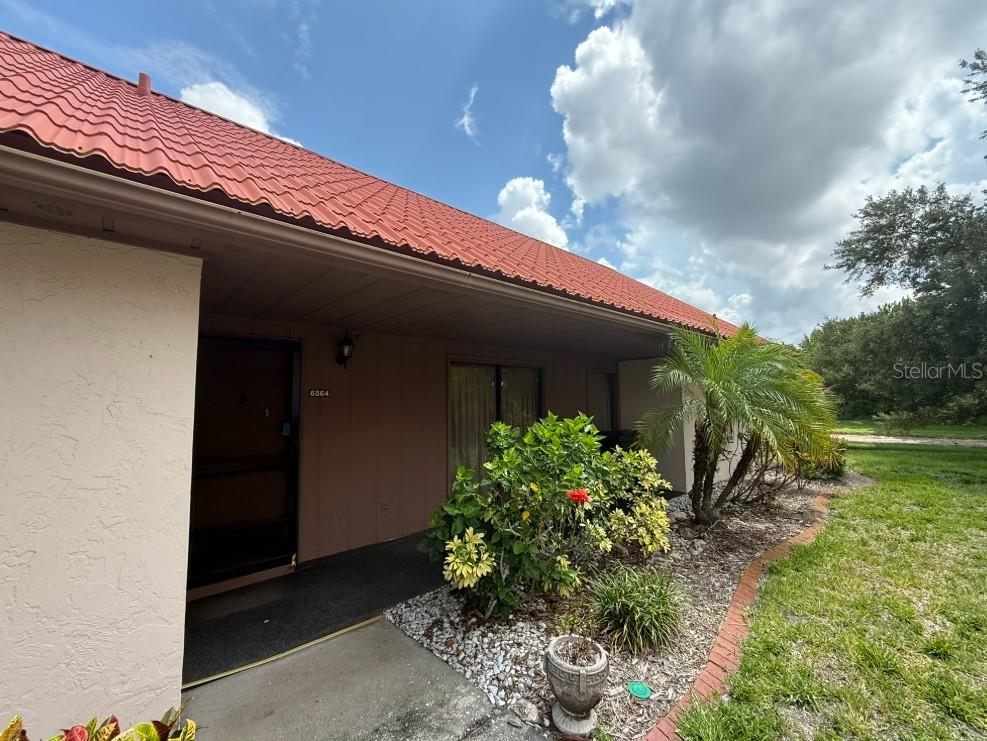 6564 DRAW LN #102 Property Photo 1