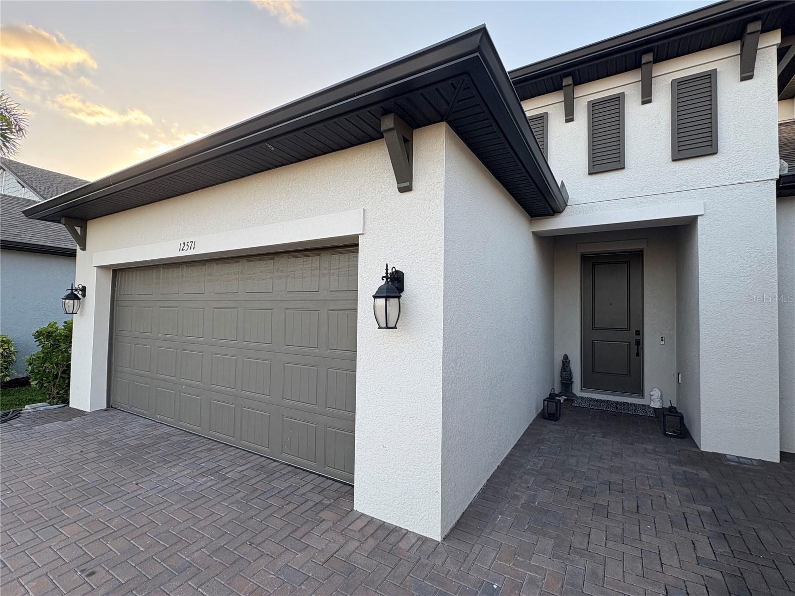 12571 Night View Dr Property Photo 14