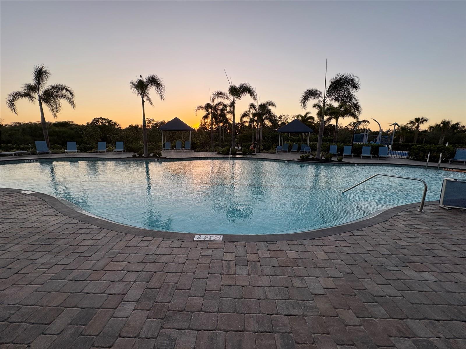 12571 Night View Dr Property Photo 17