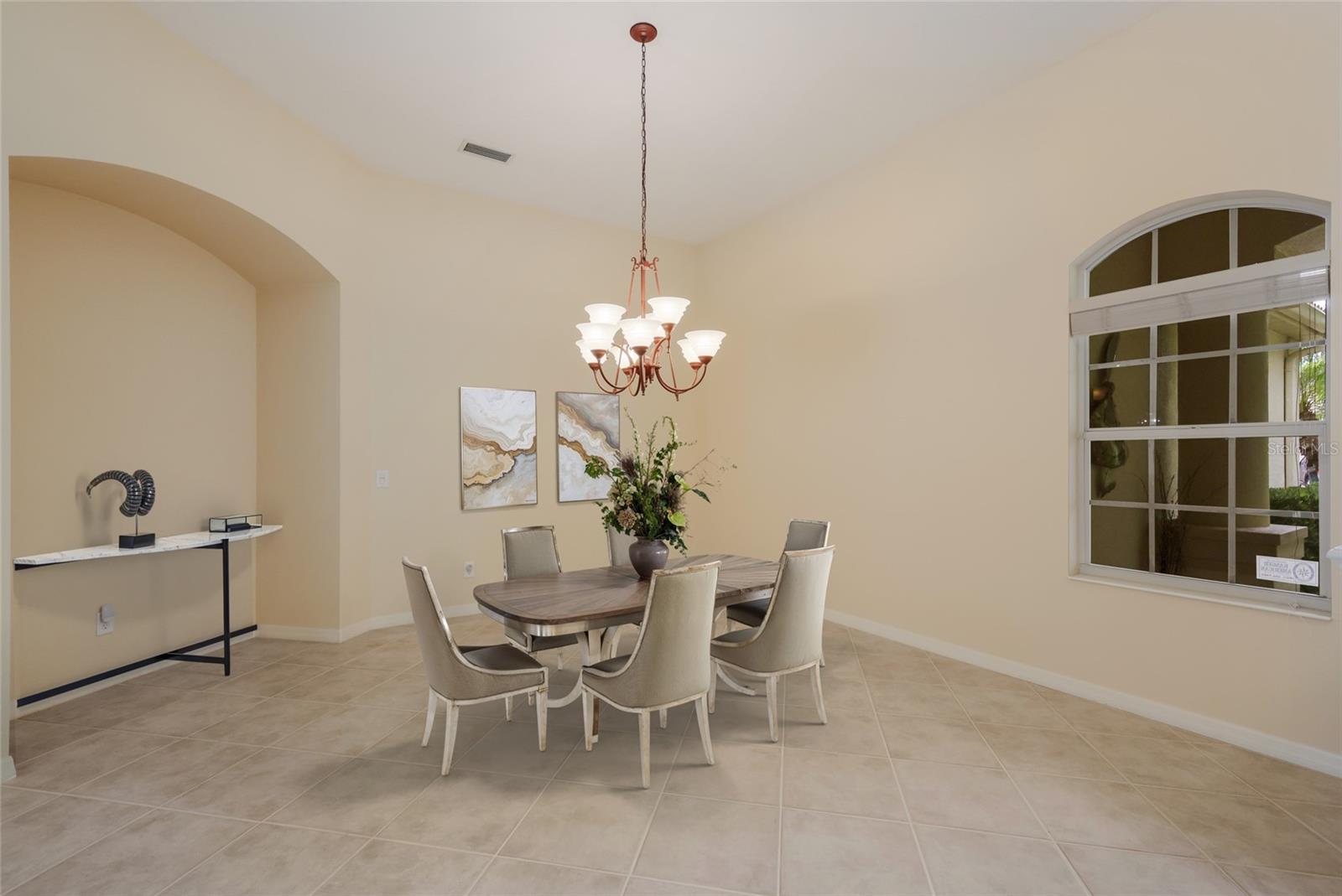8005 Waterview Blvd Property Photo 7