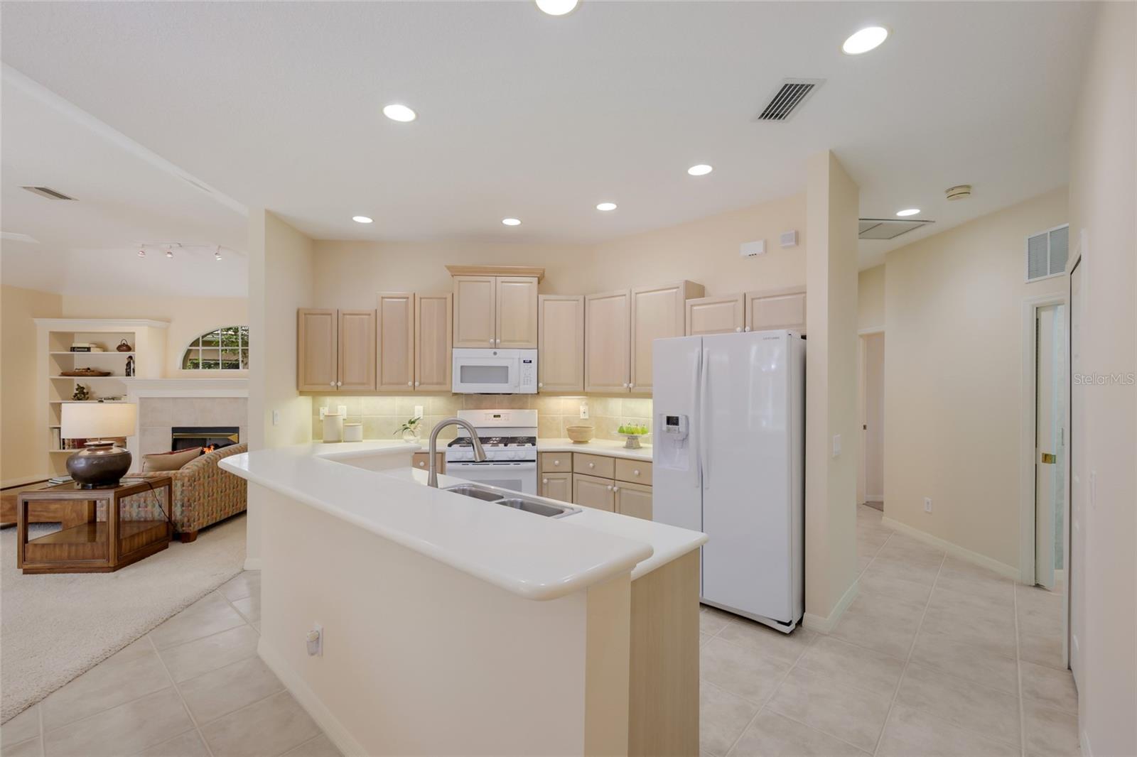 8005 Waterview Blvd Property Photo 11