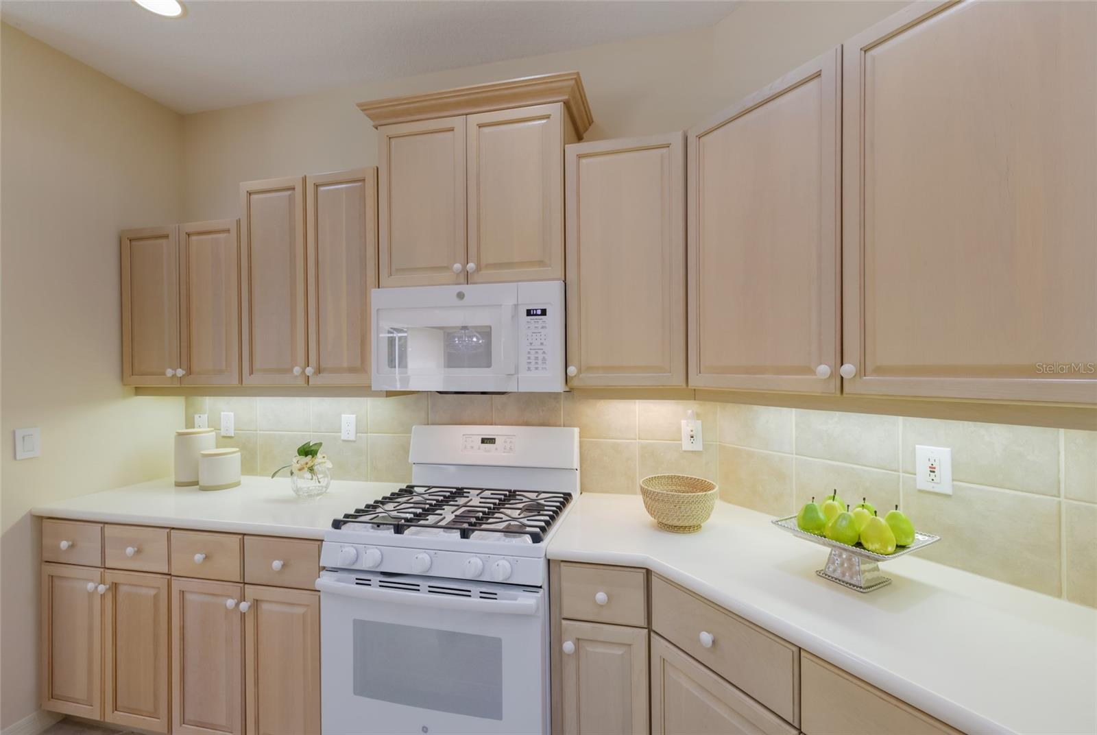 8005 Waterview Blvd Property Photo 14