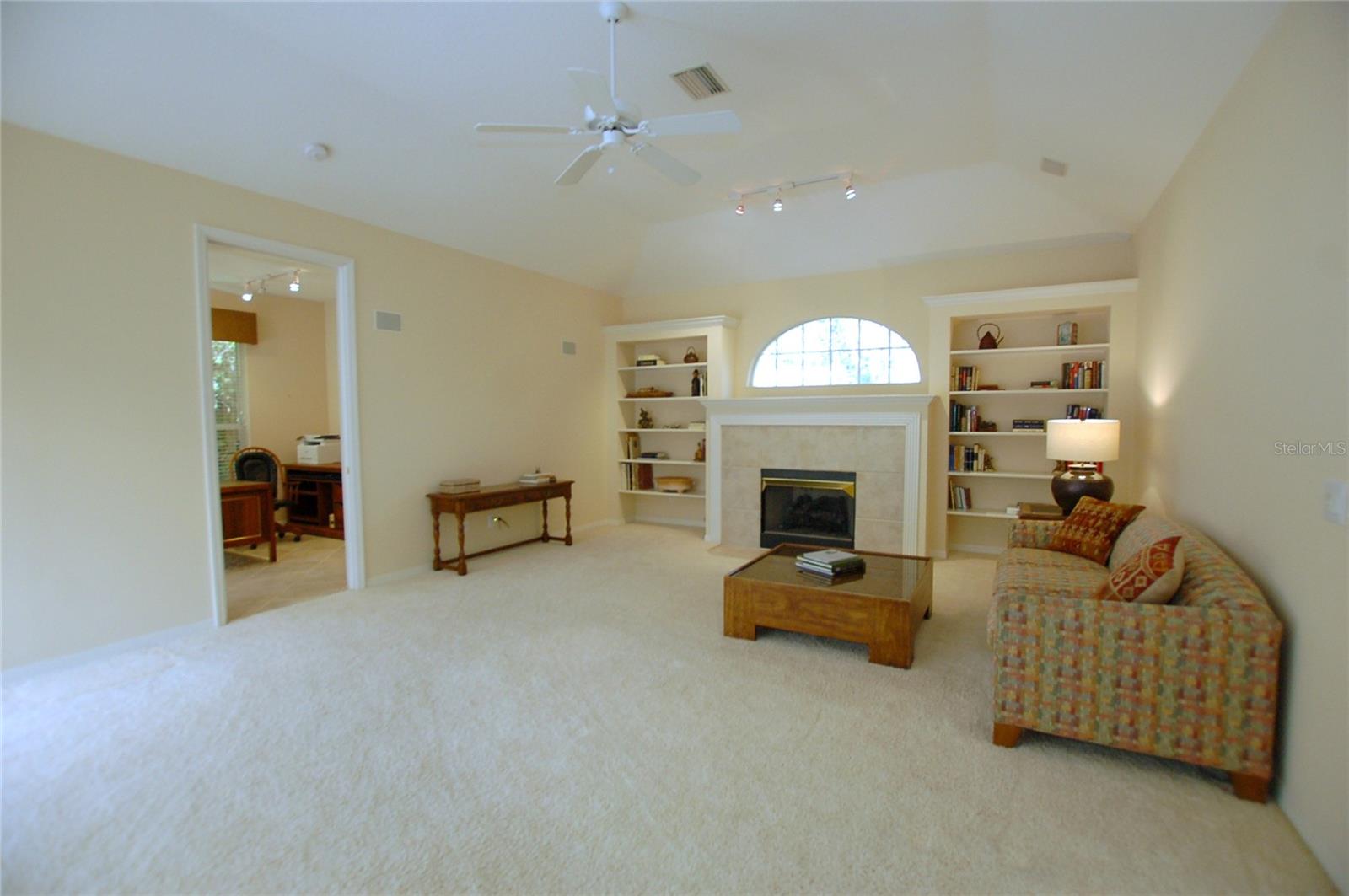 8005 Waterview Blvd Property Photo 19