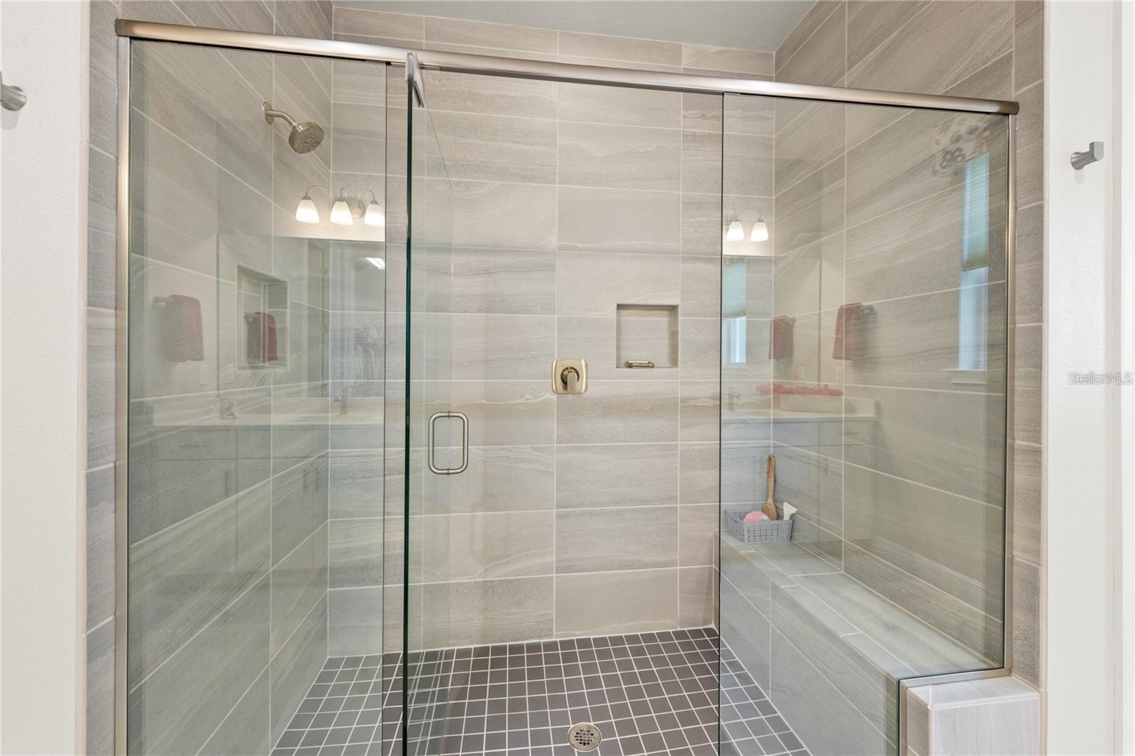 5697 Long Shore Loop Property Photo 26
